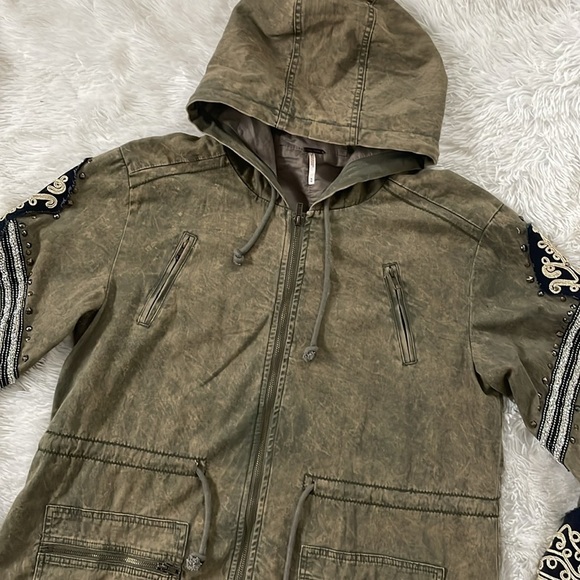Free People Golden Quills Military Green Long Utility Coat Embroidered medium - Picture 6 of 14